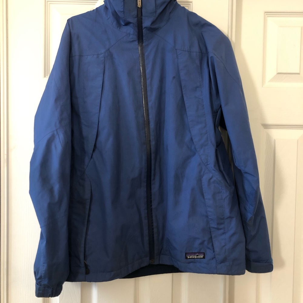Patagonia windbreaker. Perrywinkle, size small